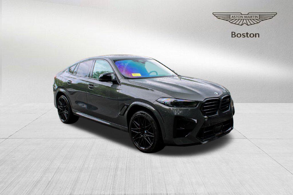 /2025 BMW X6-M