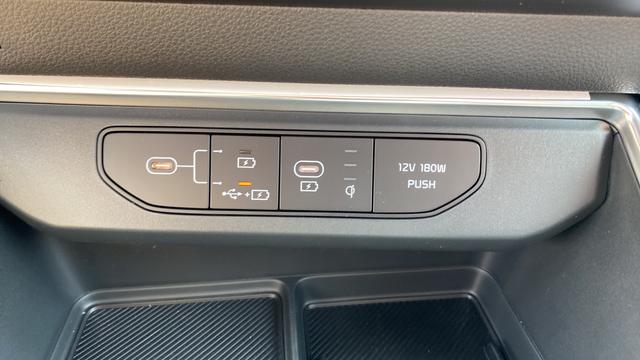 2026 Kia Carnival MPV SX