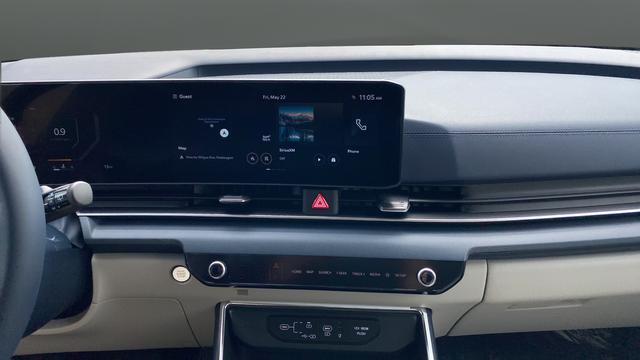 2026 Kia Carnival MPV SX