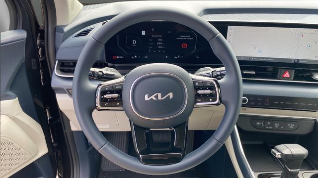 2026 Kia Carnival MPV SX