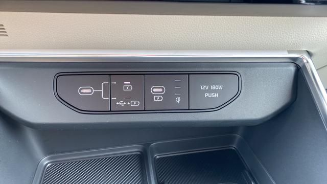 2026 Kia Carnival MPV SX