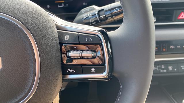 2026 Kia Carnival MPV SX