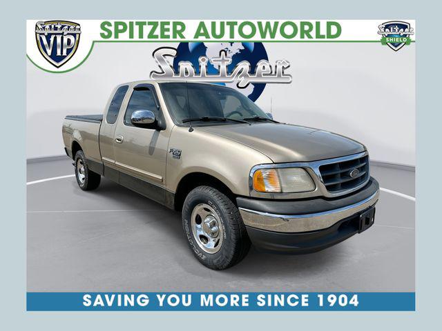 2000 Ford F-150 XLT for sale in Hartville, OH