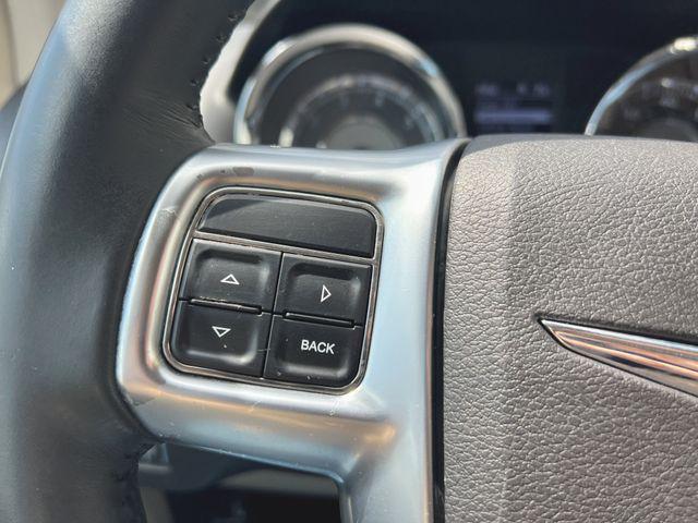 2011 Chrysler Town & Country Touring-L