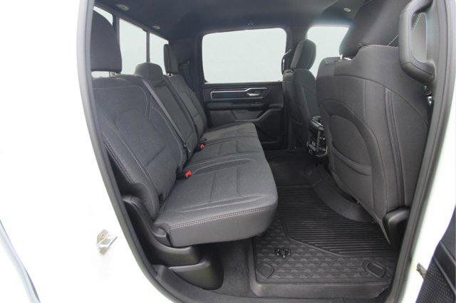 2020 Ram 1500 Big Horn Crew Cab 4x4 5'7" Box