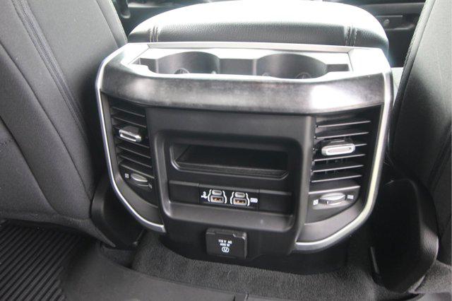 2020 Ram 1500 Big Horn Crew Cab 4x4 5'7" Box