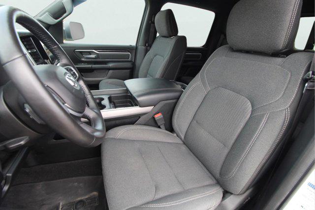 2020 Ram 1500 Big Horn Crew Cab 4x4 5'7" Box