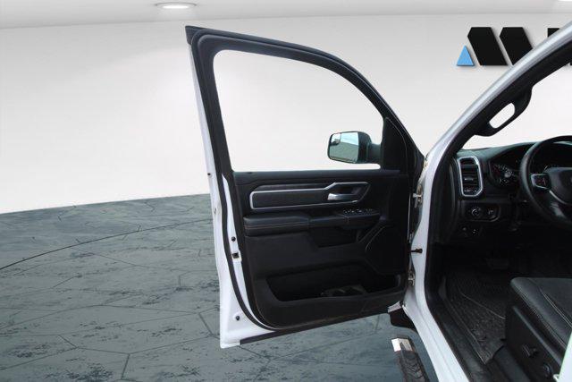 2020 Ram 1500 Big Horn Crew Cab 4x4 5'7" Box