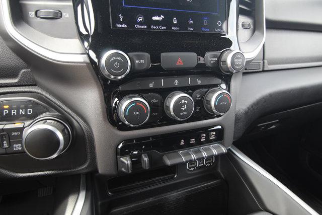 2020 Ram 1500 Big Horn Crew Cab 4x4 5'7" Box