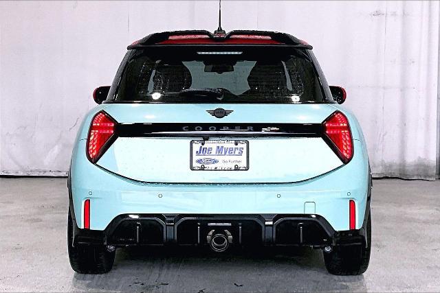 2025 MINI Hardtop JCW
