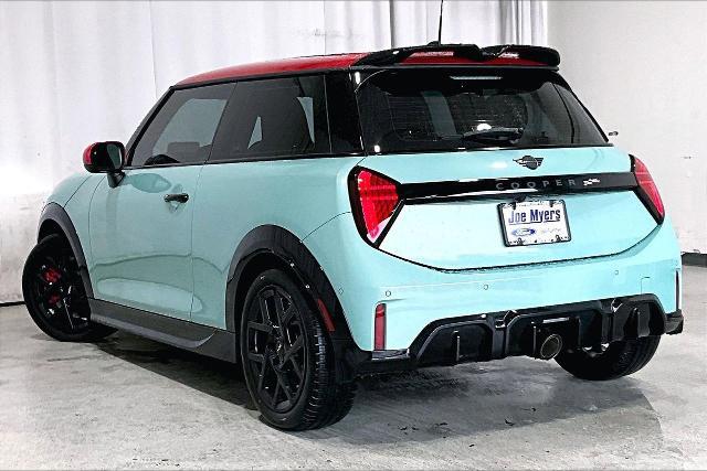 2025 MINI Hardtop JCW