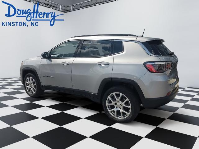 2022 Jeep Compass Latitude Lux 4x4