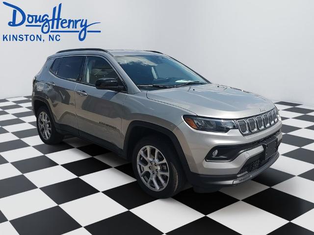 2022 Jeep Compass Latitude Lux 4x4