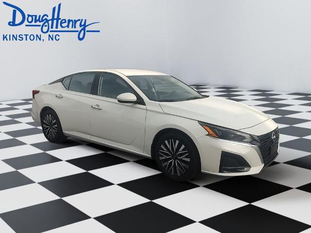 2023 Nissan Altima SV FWD