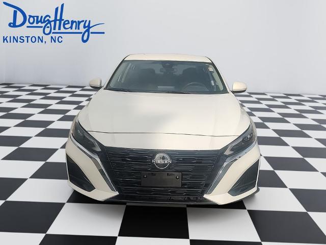 2023 Nissan Altima SV FWD