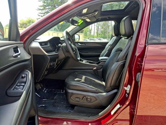 2023 Jeep Grand Cherokee L Altitude 4x4