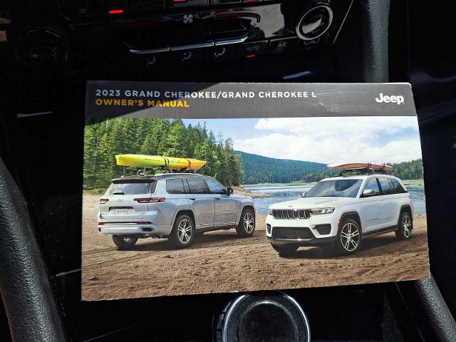 2023 Jeep Grand Cherokee L Altitude 4x4