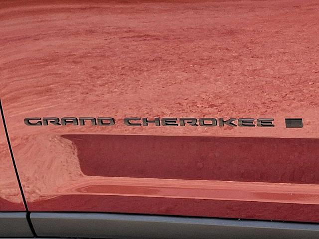 2023 Jeep Grand Cherokee L Altitude 4x4