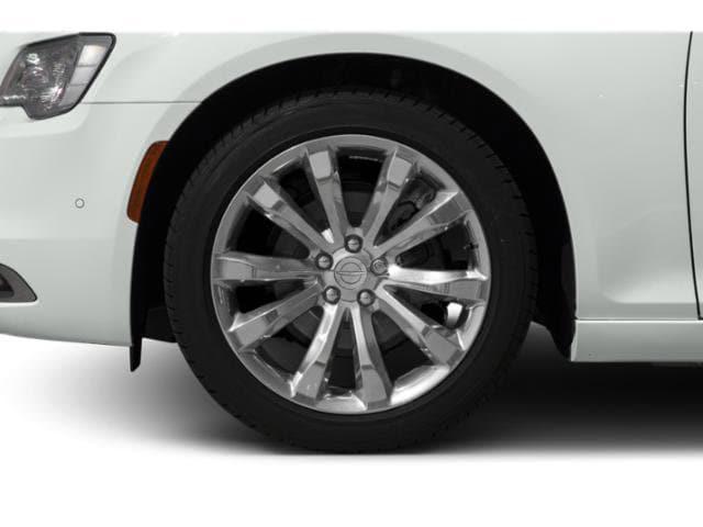 2018 Chrysler 300 Touring
