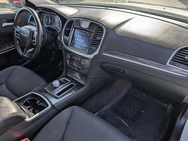 2018 Chrysler 300 Touring