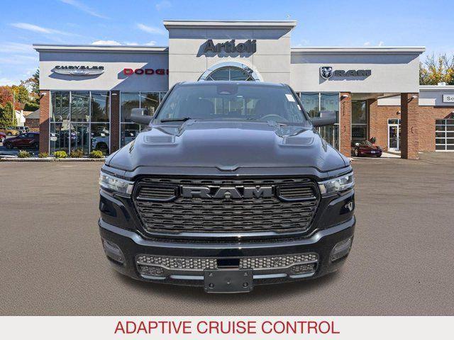 2026 RAM 1500 RAM 1500 EXPRESS CREW CAB 4X4 57 BOX