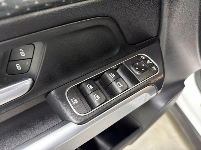2025 Mercedes-Benz GLB GLB 250