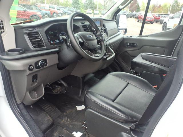 2025 Ford Transit Cargo Van 148 WB Medium Roof Cargo