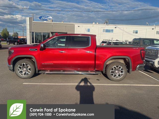 2025 GMC Sierra 1500 4WD Crew Cab Short Box SLT