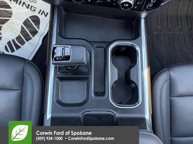 2025 GMC Sierra 1500 4WD Crew Cab Short Box SLT