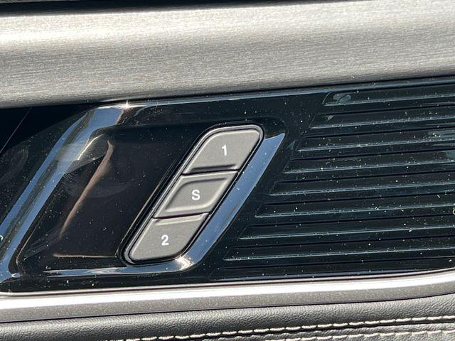 2026 Jeep Grand Wagoneer 4x4