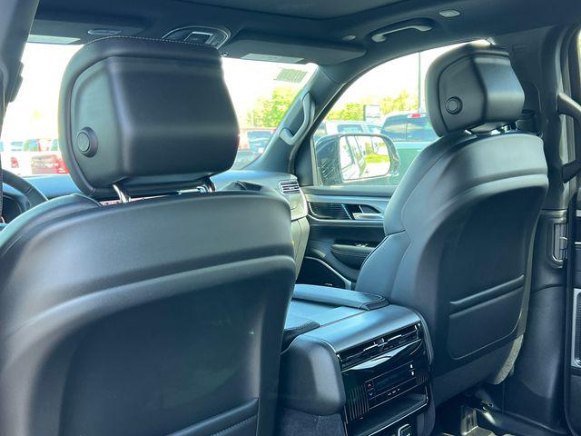 2026 Jeep Grand Wagoneer 4x4