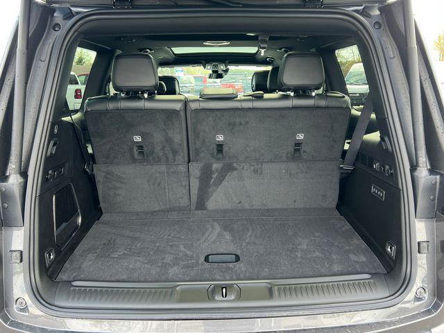 2026 Jeep Grand Wagoneer Limited Reserve 4x4