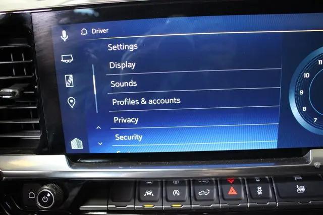 2025 Chevrolet Silverado 1500 4WD Crew Cab Standard Bed LT