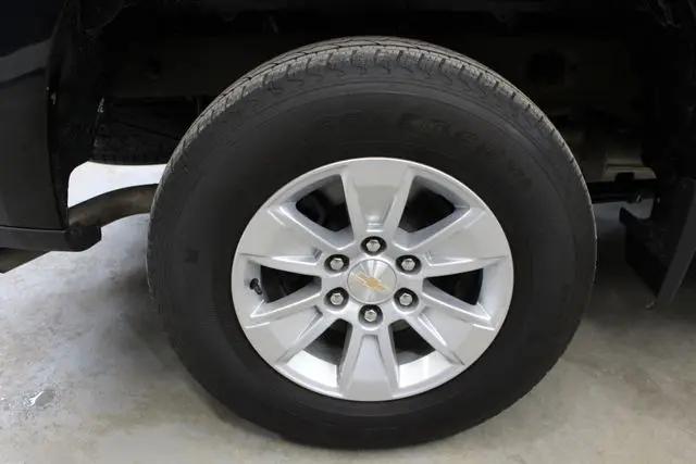 2025 Chevrolet Silverado 1500 4WD Crew Cab Standard Bed LT