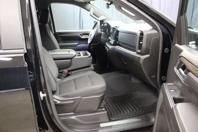 2025 Chevrolet Silverado 1500 4WD Crew Cab Standard Bed LT