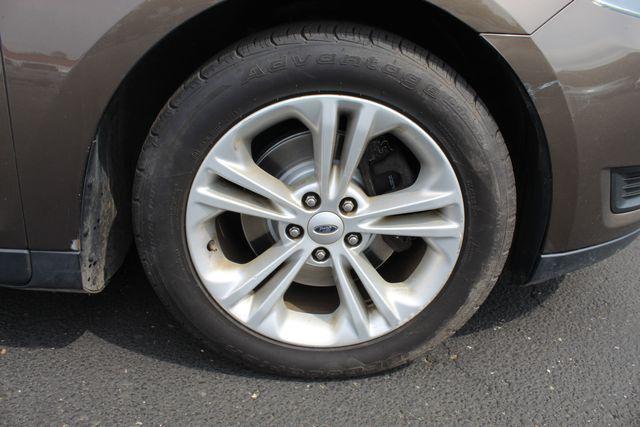 2015 Ford Taurus SE