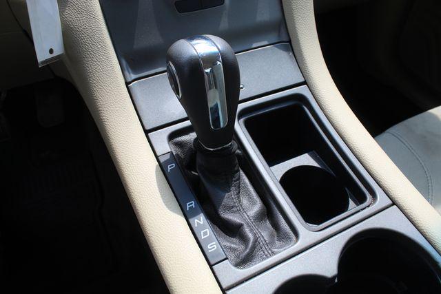 2015 Ford Taurus SE
