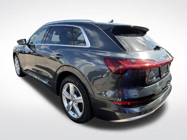 2019 Audi e-tron Premium Plus