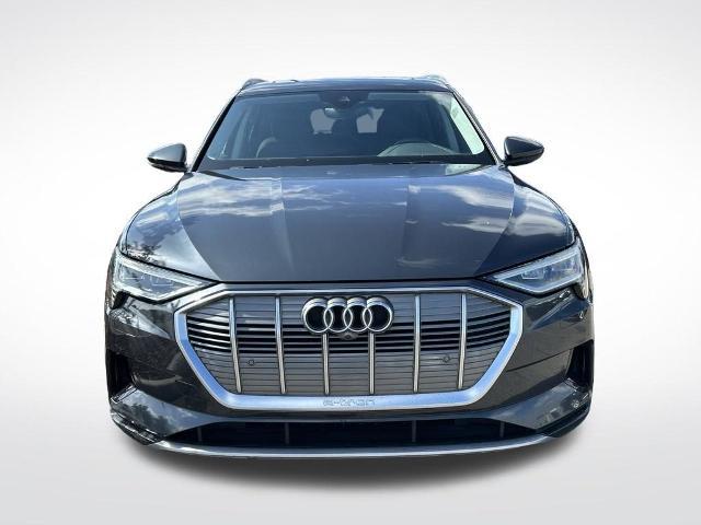 2019 Audi e-tron Premium Plus