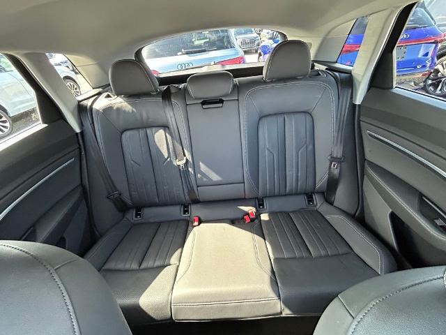 2019 Audi e-tron Premium Plus