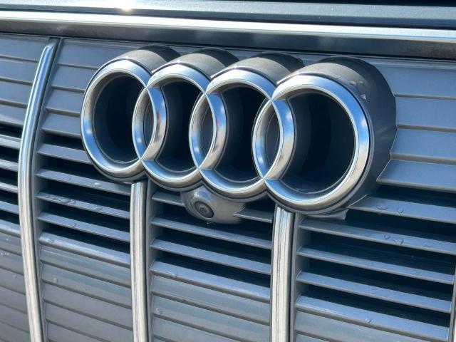 2019 Audi e-tron Premium Plus