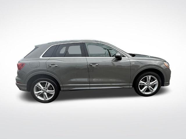 2020 Audi Q3 Premium 45 TFSI S line quattro Tiptronic