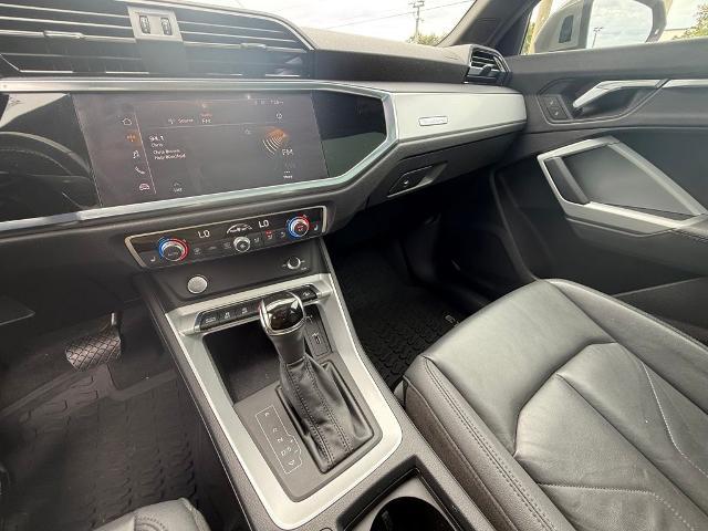 2020 Audi Q3 Premium 45 TFSI S line quattro Tiptronic