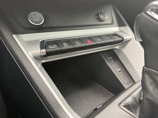 2020 Audi Q3 Premium 45 TFSI S line quattro Tiptronic