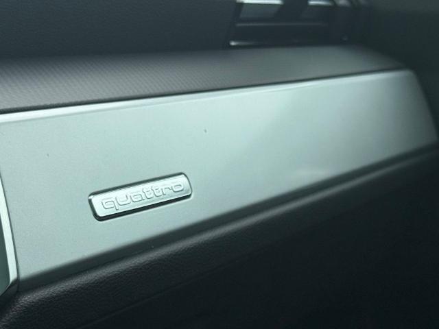 2020 Audi Q3 Premium 45 TFSI S line quattro Tiptronic