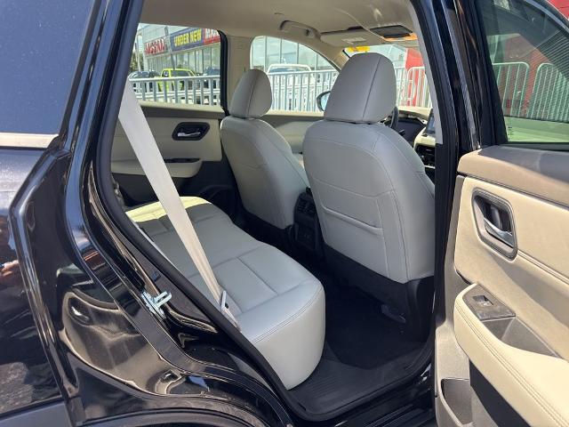 2025 Nissan Rogue SL FWD