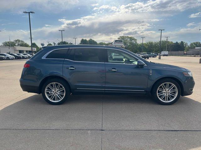2019 Lincoln MKT Standard