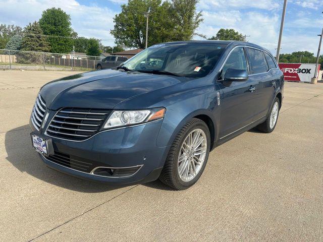 2019 Lincoln MKT Standard