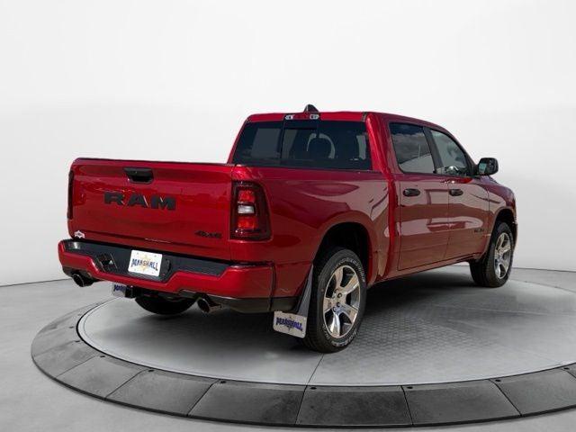 2026 RAM Ram 1500 RAM 1500 EXPRESS CREW CAB 4X4 57 BOX
