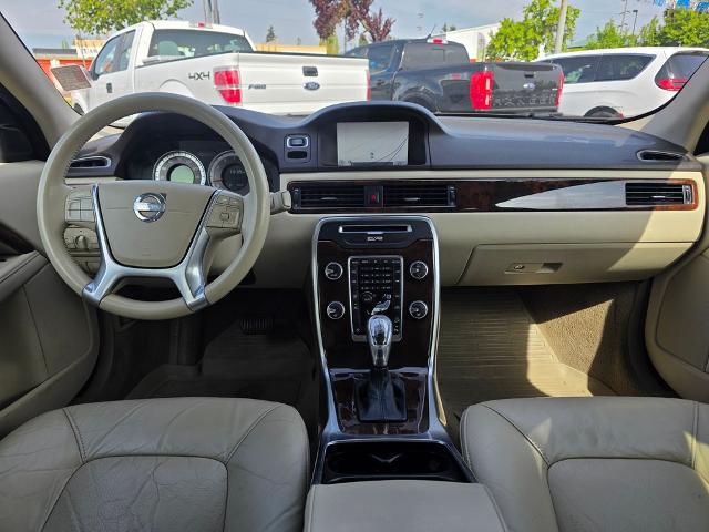 2013 Volvo XC70 T6